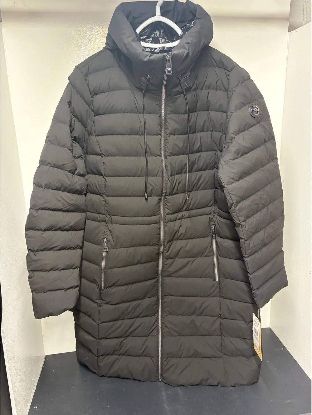 Michael Kors Women's Black Down Puffer Coat with Hood Size 1X (New with Tags)